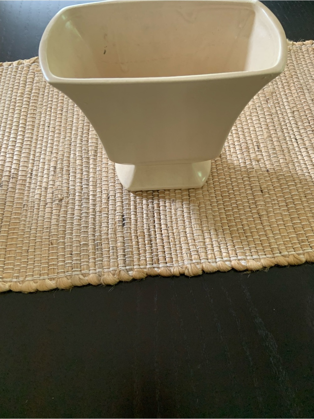 McCoy Floraline ivory vase - Picture 3 of 5